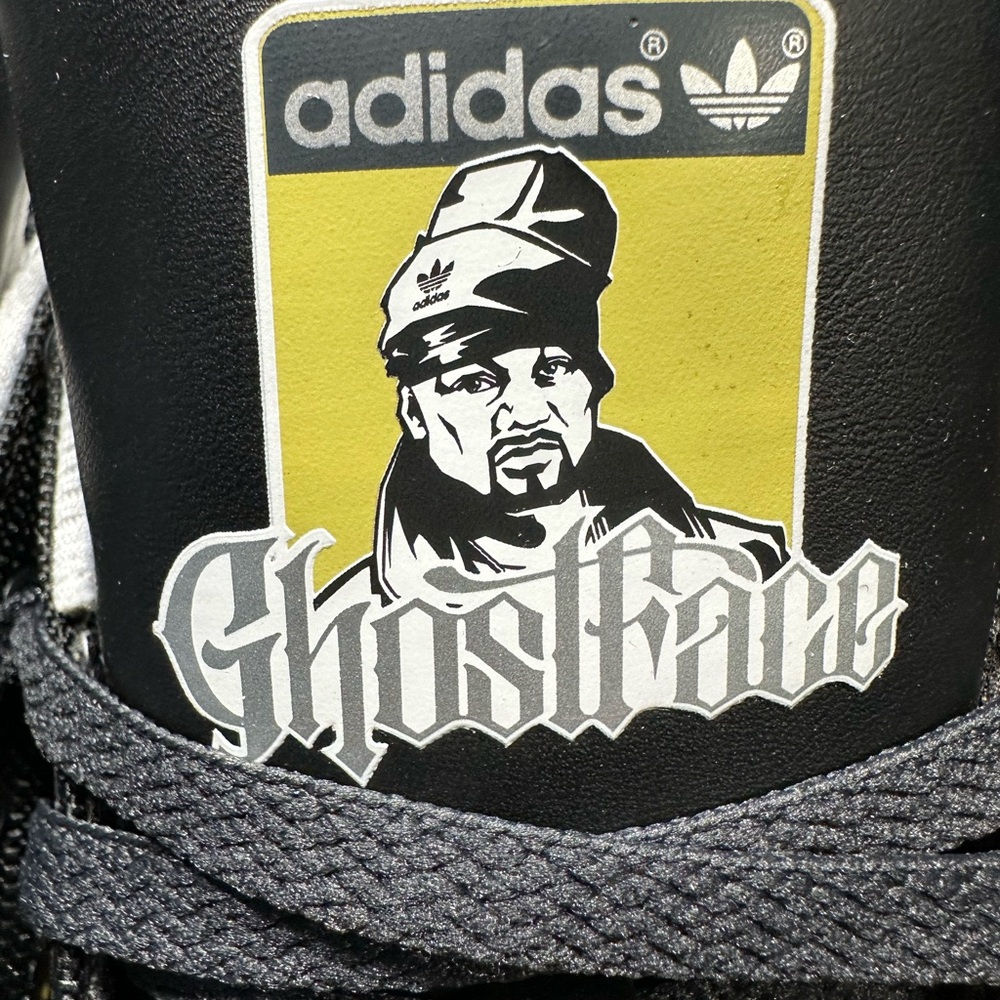 Adidas - Picture 5 of 7
